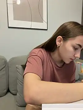  Patricia P online show from April 17, 4:10 pm