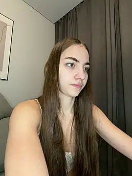  Patricia P online show from February 28, 4:17 pm