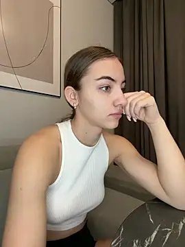  Patricia P online show from February 20, 5:59 am