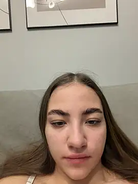  Patricia P online show from March 1, 4:23 am