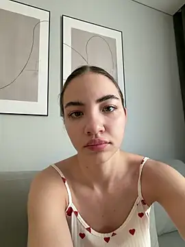  Patricia P online show from May 2, 4:18 am