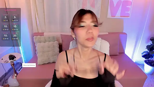 LiliteaseX online show from March 25, 7:57 pm