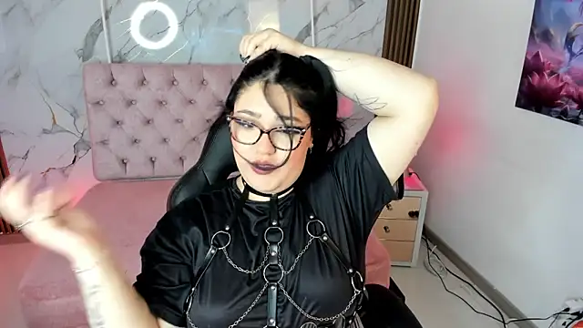 IvonyGarciia online show from March 18, 7:48 pm