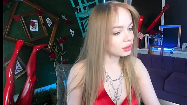 AmyNox online show from March 28, 9:10 am