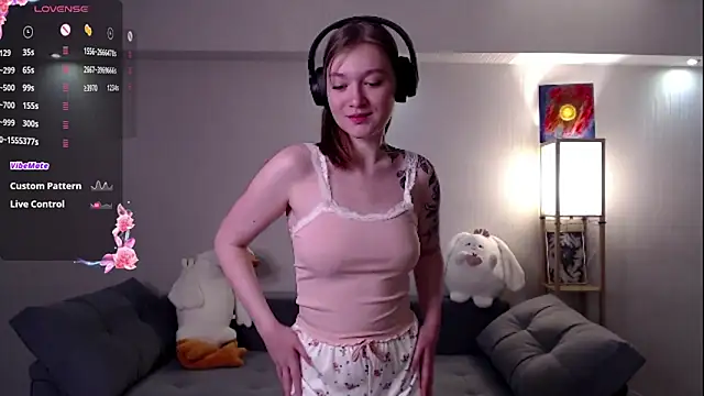 Mirrrra1 online show from March 14, 8:37 pm