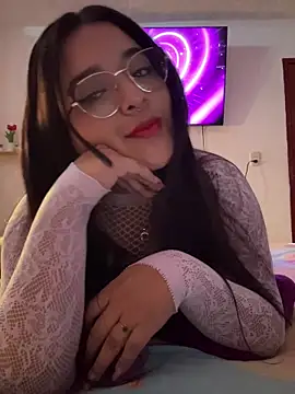 victtoria18 online show from March 4, 2:03 pm