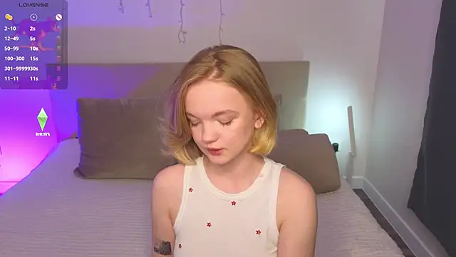 StellaBunny online show from April 13, 10:08 am