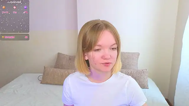 StellaBunny online show from March 7, 4:19 am