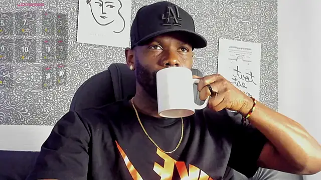 Mark Vega online show from February 27, 2:45 am