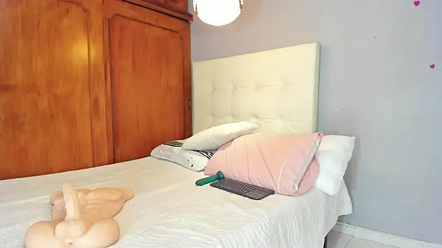 Britanny W online show from March 15, 3:19 pm