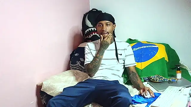 Bdarenth007 online show from February 18, 10:50 pm