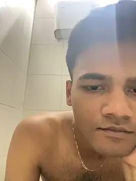 Snapshot of Dazzling_dude chatting on February 23, 6:19 pm Dazzling dude online show from February 23, 6:19 pm