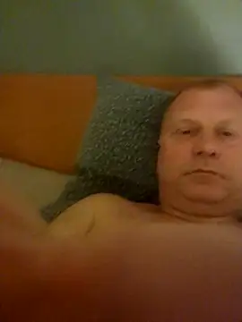 Demik71 online show from March 1, 9:48 pm