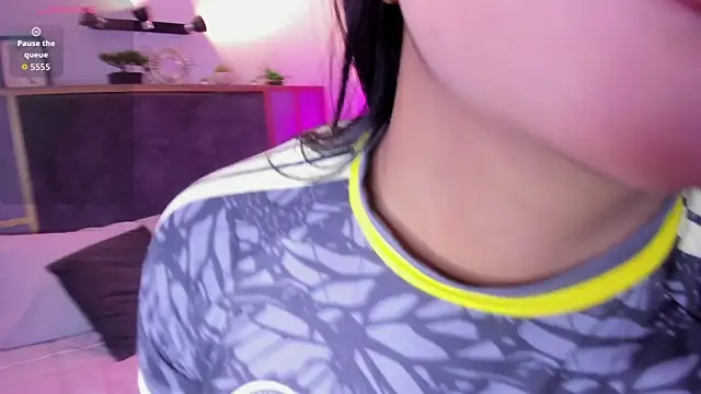 Snapshot of Lola_12_ chatting on July 7, 1:47 pm Lola 12 online show from July 7, 1:47 pm