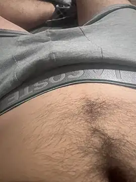 Snapshot of geilboy12 chatting on February 21, 8:11 pm geilboy12 online show from February 21, 8:11 pm