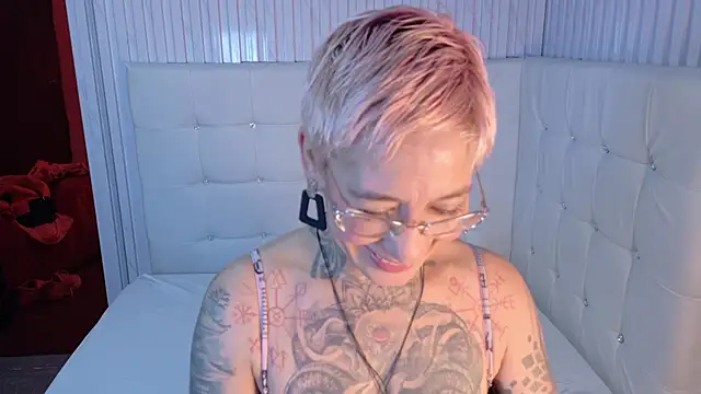 Everlyn sexx online show from March 1, 3:34 pm