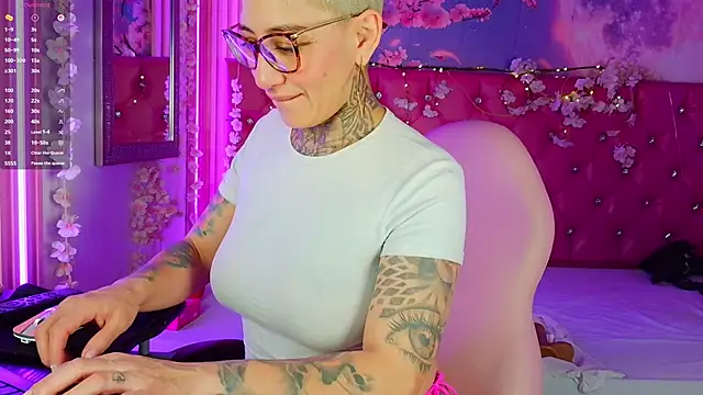 Everlyn sexx online show from May 27, 2:35 pm