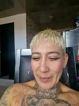 Everlyn sexx online show from June 1, 8:08 pm