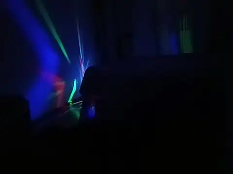 Snapshot of EroticCouple1 chatting on March 3, 9:22 pm EroticCouple1 online show from March 3, 9:22 pm