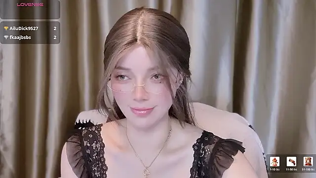 audience114 online show from March 18, 12:30 pm