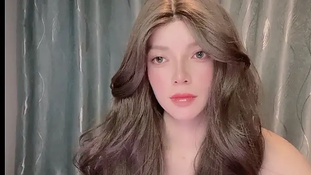 Snapshot of audience114 chatting on February 10, 1:21 pm audience114 online show from February 10, 1:21 pm