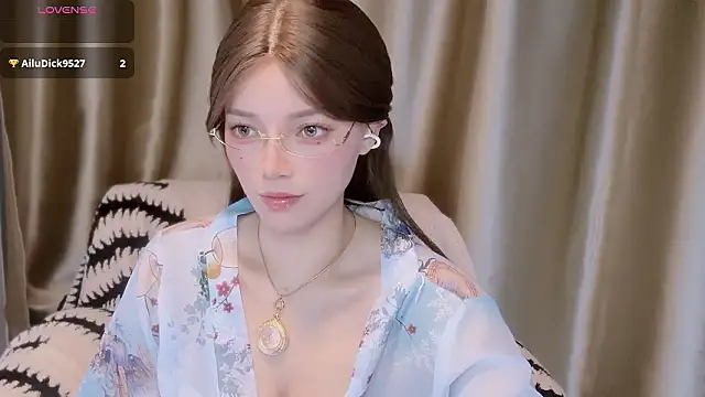 audience114 online show from March 17, 12:30 pm