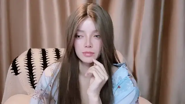 Snapshot of audience114 chatting on February 24, 12:17 pm audience114 online show from February 24, 12:17 pm