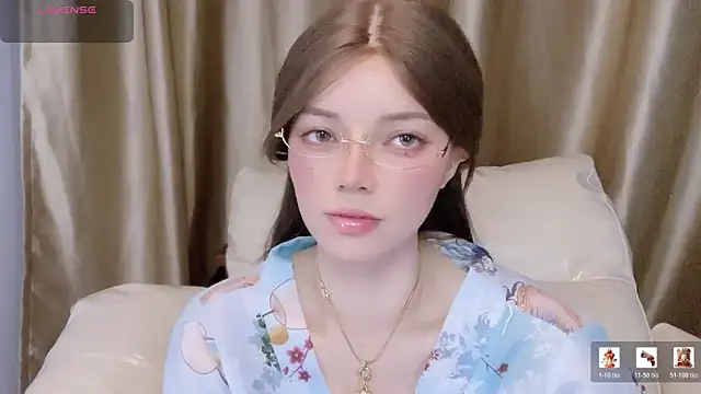 audience114 online show from April 3, 12:00 pm