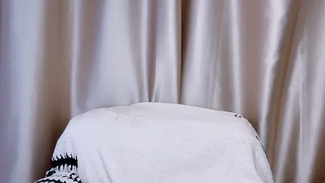 Snapshot of audience114 chatting on February 20, 12:07 pm audience114 online show from February 20, 12:07 pm