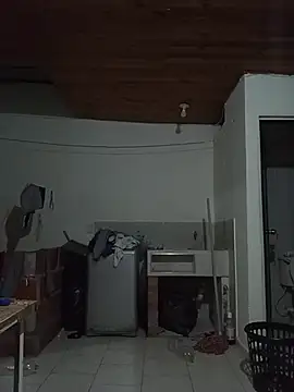 Max and anny online show from March 25, 4:01 am