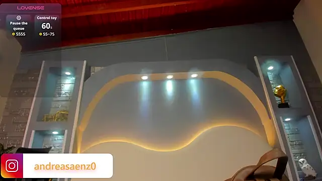 Snapshot of Sweet_Celeste06 chatting on July 17, 11:18 am Sweet Celeste06 online show from July 17, 11:18 am