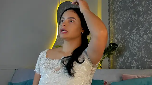 emma  summers online show from March 24, 7:36 pm