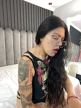 Lanadelrey 1 online show from March 4, 12:13 pm