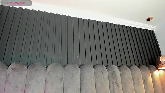 Lanadelrey 1 online show from April 7, 11:01 am