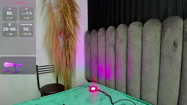 Lanadelrey 1 online show from April 3, 12:11 pm