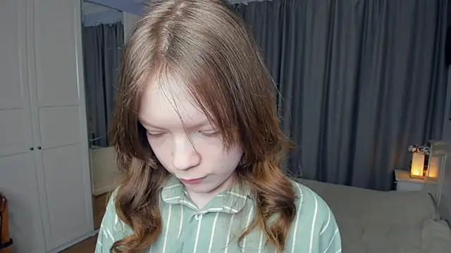 LavenderMitten online show from March 13, 5:34 am