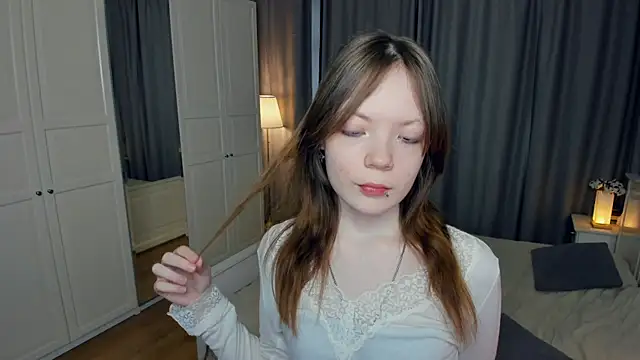 LavenderMitten online show from February 21, 5:20 am