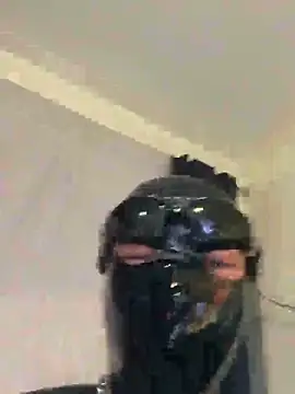 RubberGummi online show from April 15, 6:45 pm