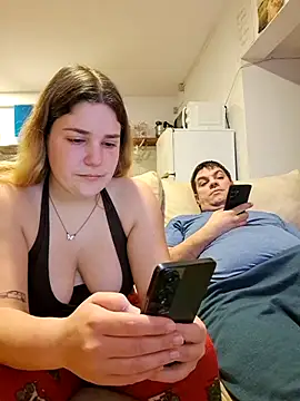 Dulcexpecado online show from April 11, 1:35 am