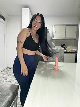 Snapshot of samanta_big_ass_ chatting on June 26, 3:45 am samanta big ass online show from June 26, 3:45 am