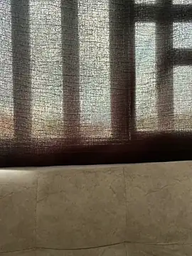 RousseSmith online show from April 16, 9:15 pm