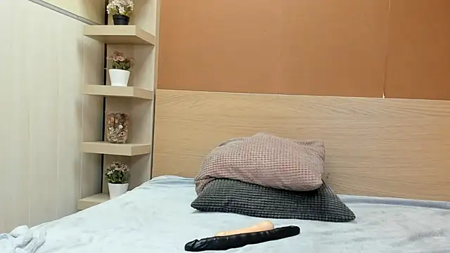 PinkyTwerkyX online show from March 15, 10:44 am