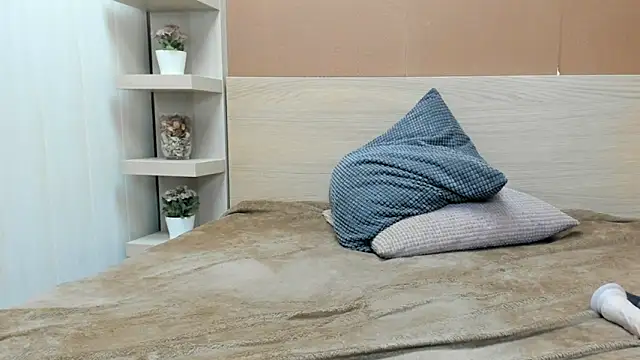 PinkyTwerkyX online show from May 29, 1:17 pm