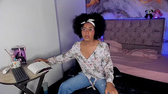 CataleyaMoon  online show from April 13, 8:13 pm