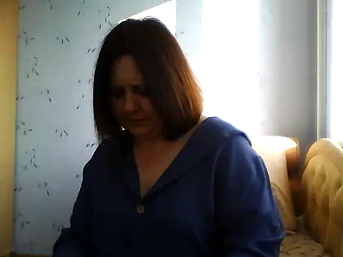 LockyCharm111 online show from March 5, 2:35 pm