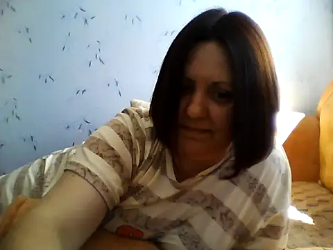 LockyCharm111 online show from July 11, 12:49 pm