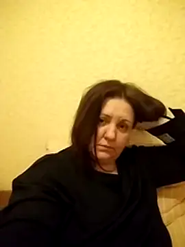 Snapshot of LockyCharm111 chatting on February 10, 6:51 pm LockyCharm111 online show from February 10, 6:51 pm