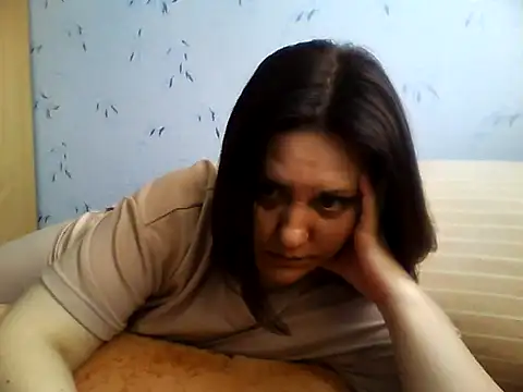 LockyCharm111 online show from April 14, 8:52 am