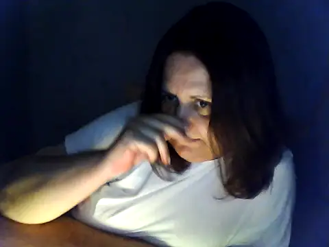 LockyCharm111 online show from June 30, 6:41 pm