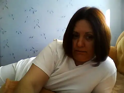 LockyCharm111 online show from July 26, 2:02 pm
